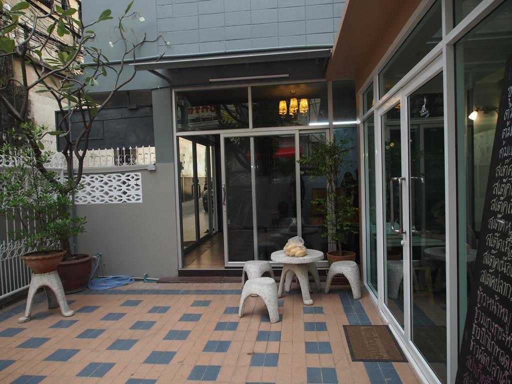 Sriyanar Place Bangkok Luaran gambar