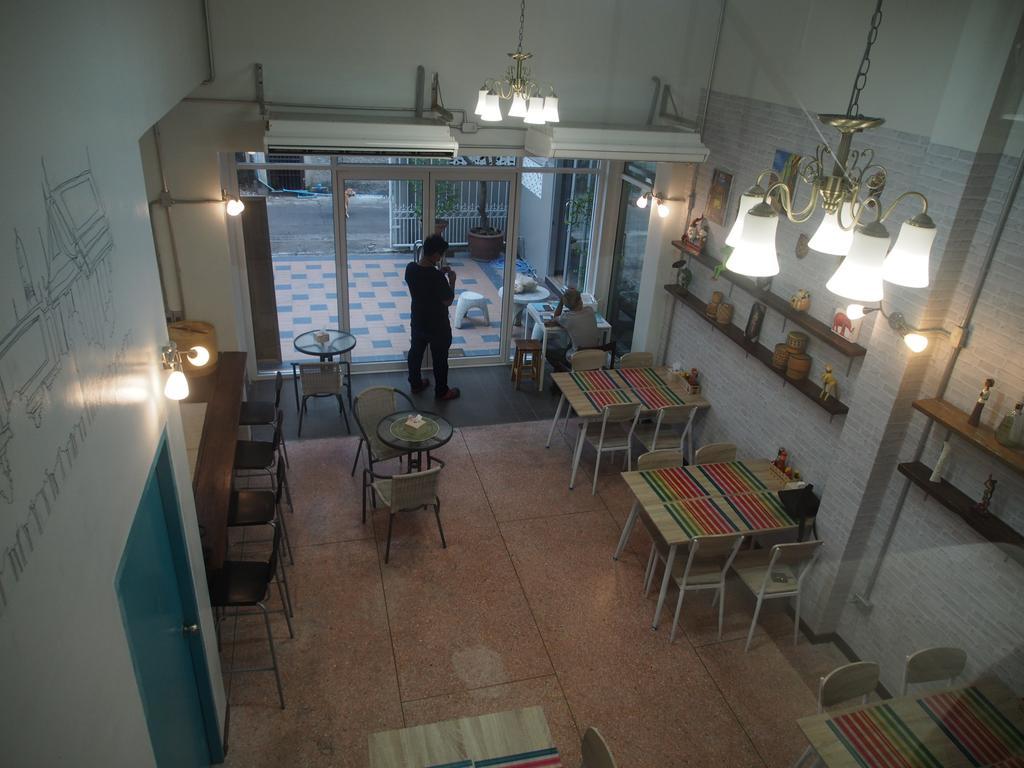 Sriyanar Place Bangkok Luaran gambar